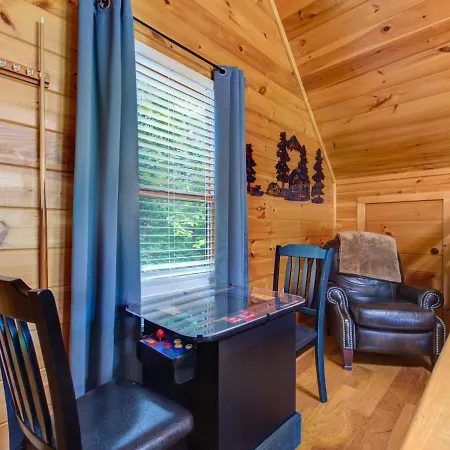 Macys Hideaway Villa Sevierville Exterior photo