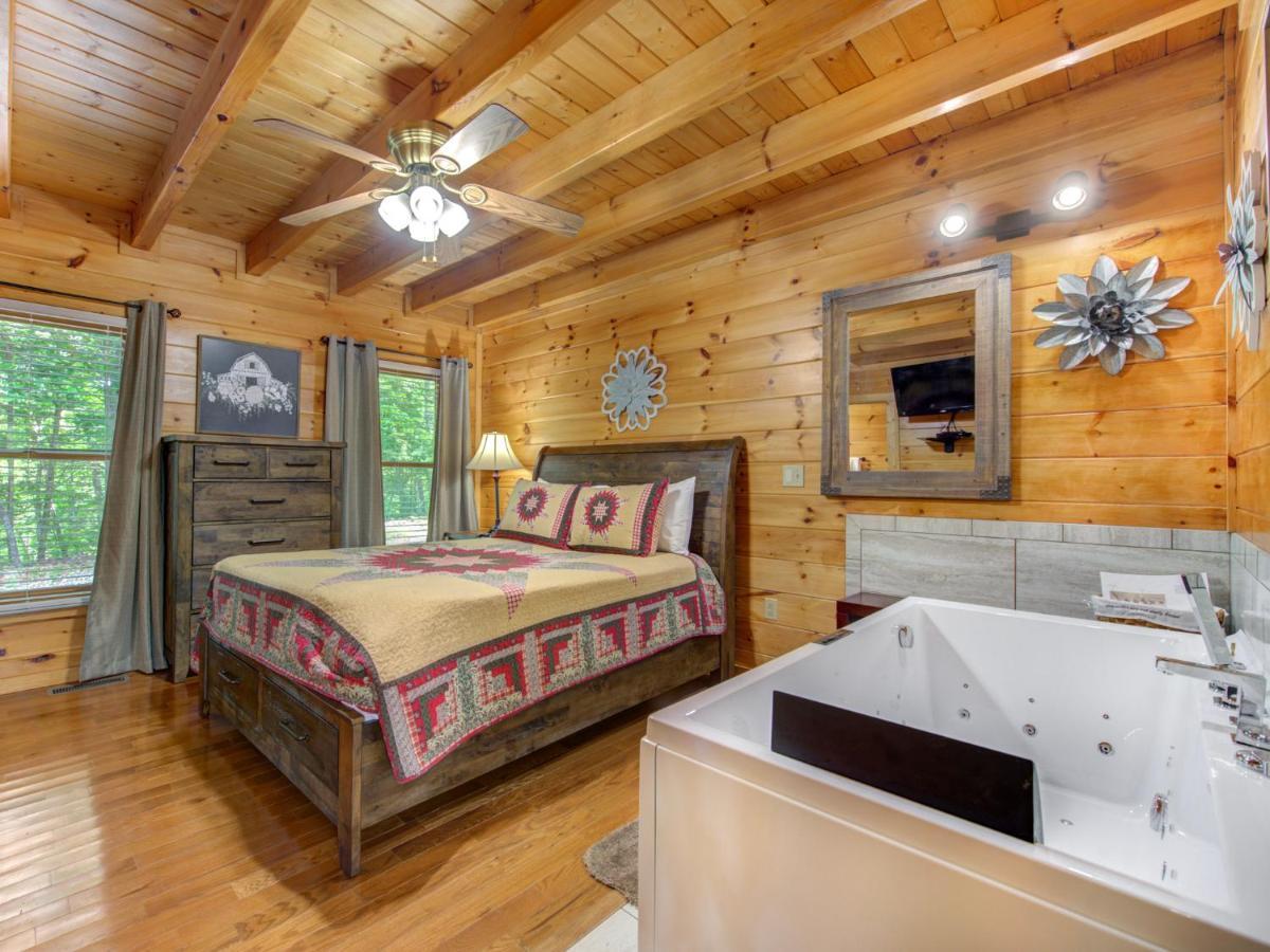 Holiday home Macys Hideaway Sevierville