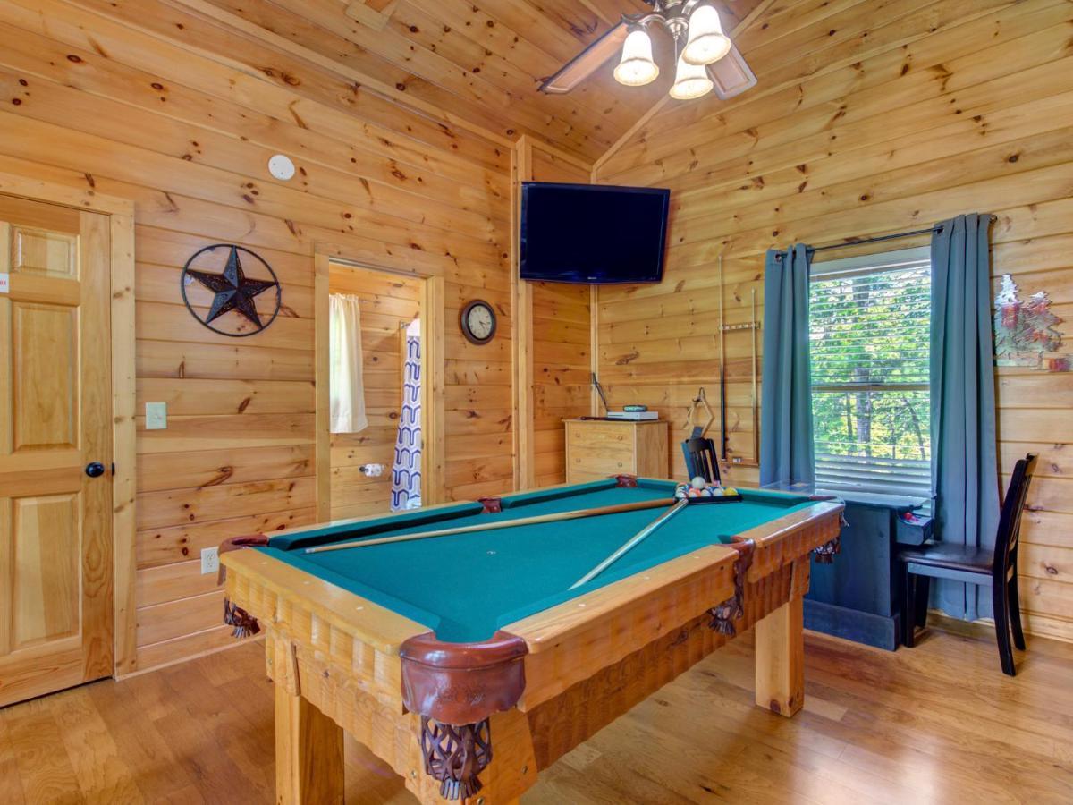 Macys Hideaway Sevierville